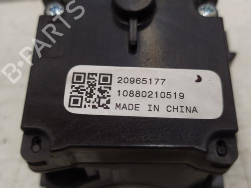 BP30569806I23 main image