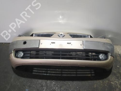 Used Front bumper RENAULT SCÉNIC II (JM0/1_) [2003-2010]  20704710
