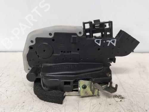 Used Front right lock NISSAN MICRA IV (K13K, K13KK) 1.2 (80 hp) 13747514