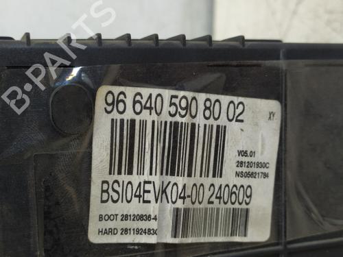 Fuse box PEUGEOT 3008 I MPV (0U_) | BP30569913E1