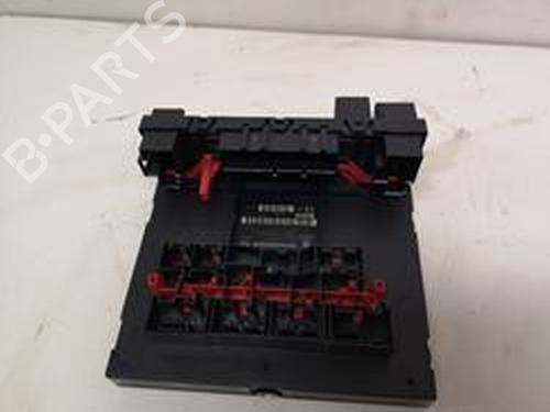 Used Fuse box AUDI A3 Sportback (8PA) 1.9 TDI (105 hp) 8903993