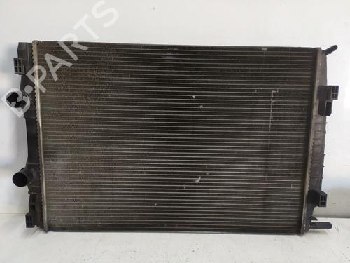 Used Water radiator Water radiator RENAULT MEGANE II Estate (KM0/1_) 1.6 (113 hp) 33208183 33208183