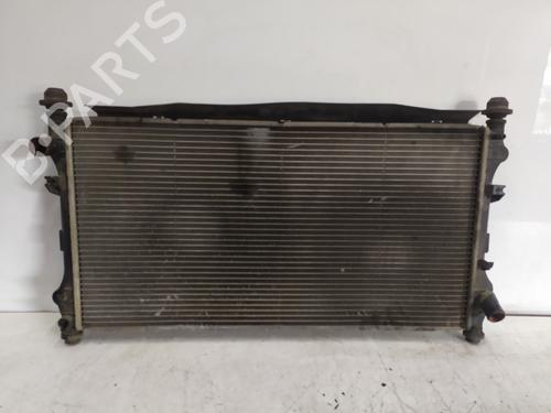 Used Water radiator Water radiator 37177780 37177780