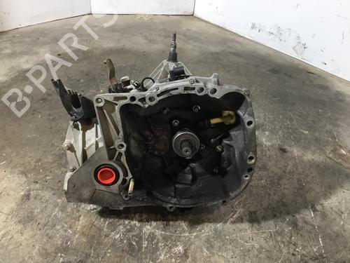 gearbox-renault-clio-iii-br01-cr01-2005-2006-2007-2008-2009-2010-2011-2012-2013-2014-28428653 main image
