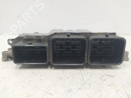 Used Engine control unit (ECU) FORD FIESTA VI (CB1, CCN) 1.4 TDCi (70 hp) 21070256