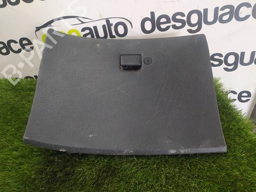 Used Glove box NISSAN TERRANO II (R20) 2.7 TDi 4WD (125 hp) 8702214