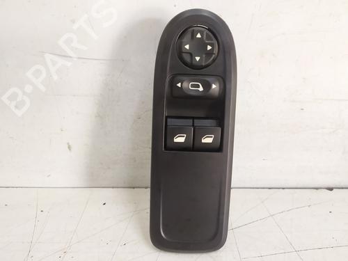 Used Left front window switch Left front window switch CITROËN C3 II (SC_) [2009-2026] 34102633 34102633