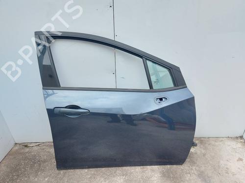Used Right front door Right front door 39210100 39210100