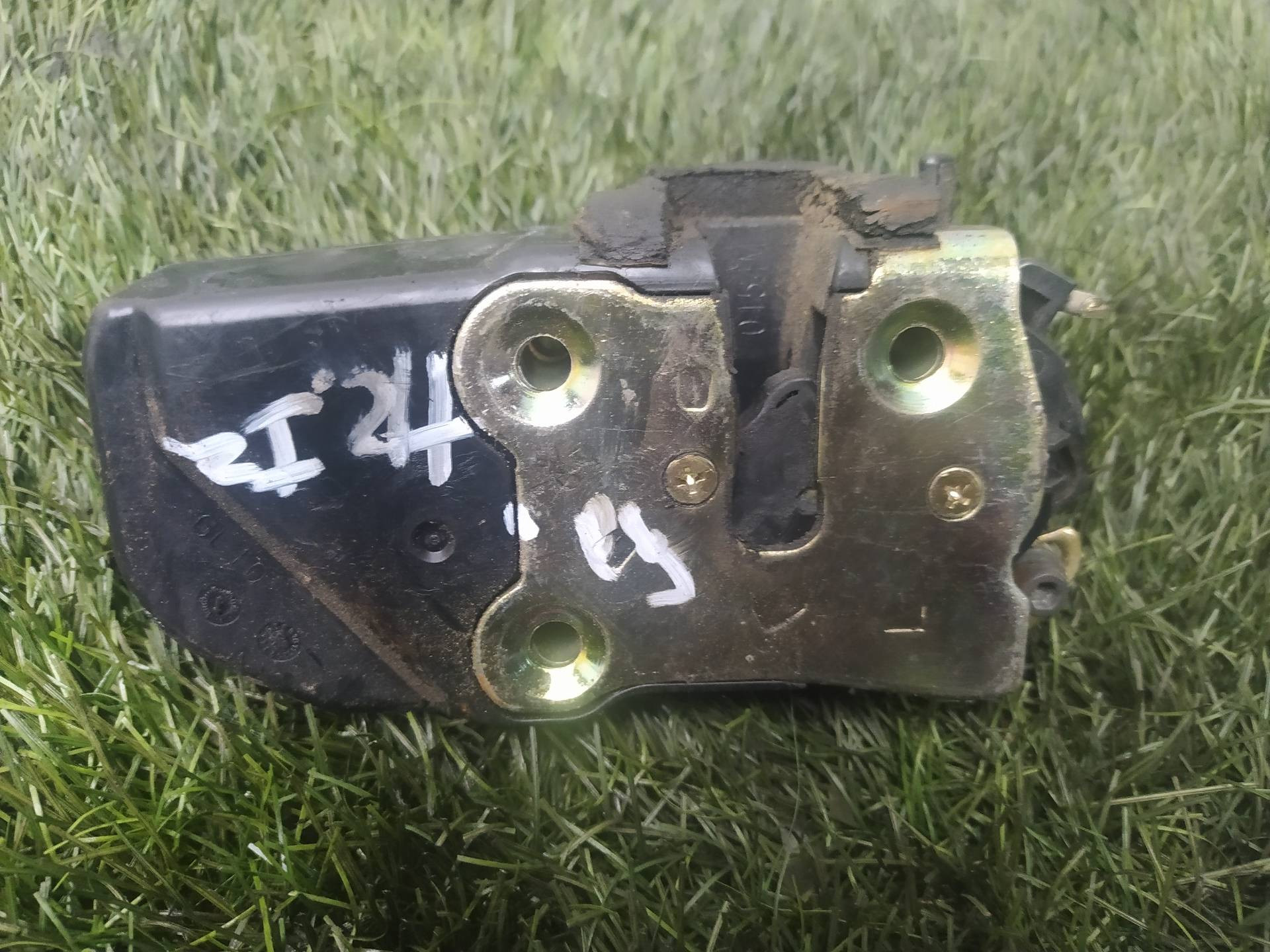 Rear left lock JEEP GRAND CHEROKEE II (WJ, WG) 2.7 CRD 4x4 8704319 | B ...