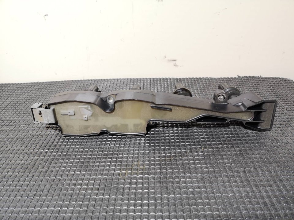 Ignition coil PEUGEOT 308 SW I (4E_, 4H_) 1.6 HDi 8702701 BParts
