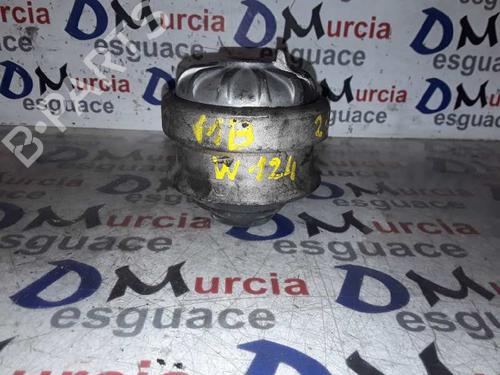 Used Engine mount MERCEDES-BENZ 124 T-Model (S124) [1985-1993]  10247893