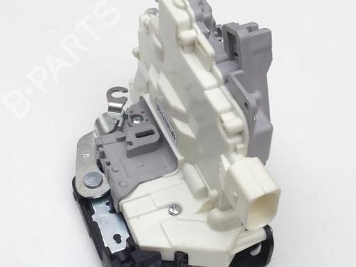 Front right lock SEAT LEON (1P1)  | BP23572316C97 