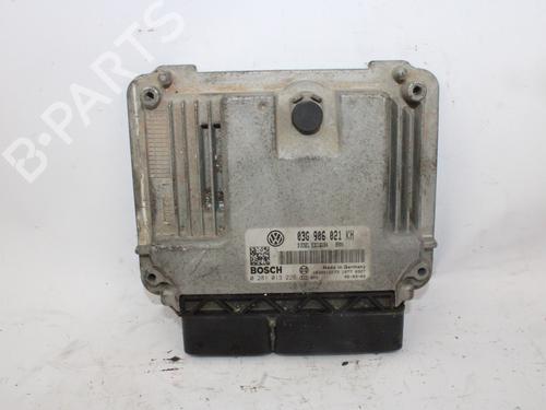 Used Engine control unit (ECU) VW GOLF V (1K1) 1.9 TDI (90 hp) 13924232