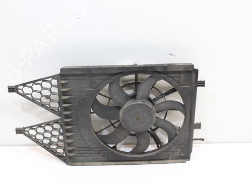Used Radiator fan VW POLO V (6R1, 6C1) [2009-2022]  16042924