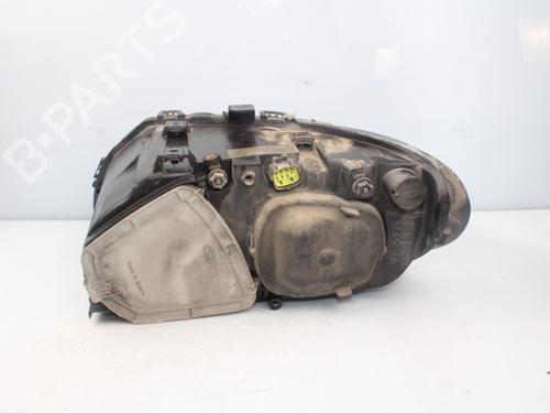Right headlight CHRYSLER VOYAGER IV (RG, RS) 2.5 CRD | BP16242156C29 
