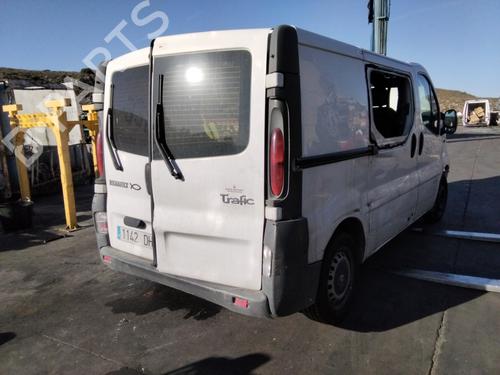Interior roof light RENAULT TRAFIC II Bus (JL) 1.9 dCI 80 (JL0B) | BP30389762I8