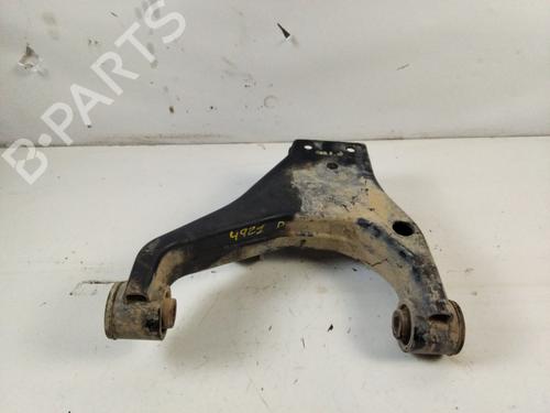Used Right front suspension arm KIA SORENTO I (JC) 2.5 CRDi 4WD (140 hp) 21758036