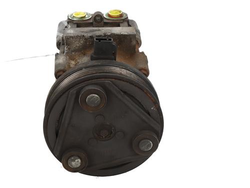 Compressore A/C FORD MONDEO III (B5Y) 2.0 16V TDDi / TDCi (115 hp) 31370626