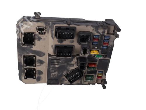 Used Fuse box Fuse box CITROËN C3 I (FC_, FN_) 1.4 i Bivalent (73 hp) 39657817 39657817