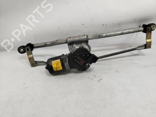 Used Front wiper motor RENAULT CLIO II (BB_, CB_) [1998-2016]  26033483