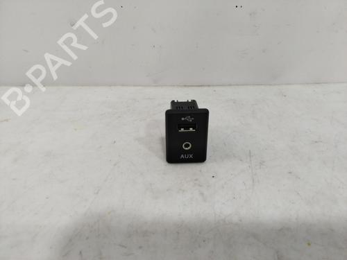 Used Electronic module NISSAN X-TRAIL II (T31) 2.0 dCi 4x4 (150 hp) 27223407