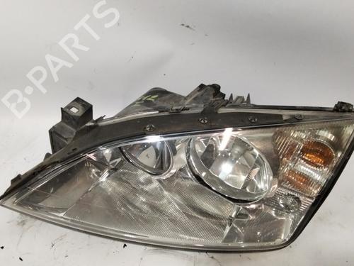 Left headlight FORD MONDEO III Saloon (B4Y) 2.0 TDCi | BP28330277C28 
