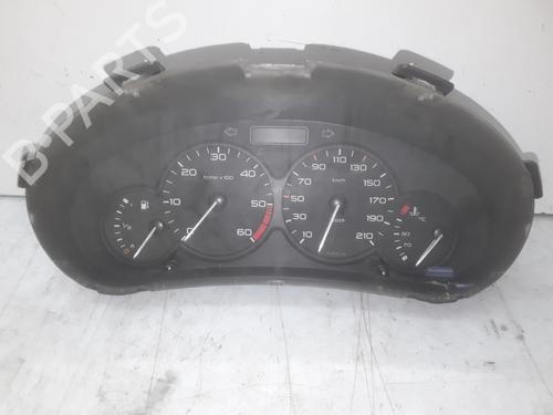 Used Instrument cluster PEUGEOT 206 Hatchback (2A/C) 1.4 HDi eco 70 (68 hp) 8579764