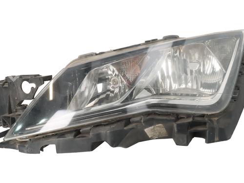 Used Left headlight SEAT LEON ST (5F8) [2012-2020]  32999696