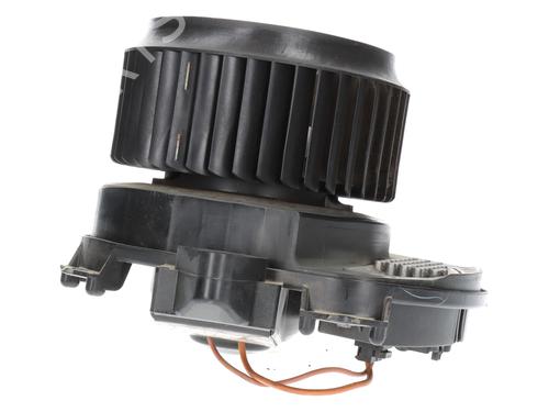 Heater blower motor MERCEDES-BENZ A-CLASS (W176) A 200 CDI / d (176.008) | BP29905343M62