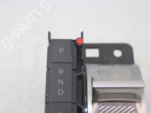 Gear lever PEUGEOT 2008 II (UD_, US_, UY_, UJ_, UR_, UC_) e-2008 (UKZKXZ) | BP17612892M90 