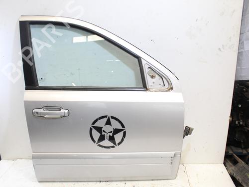 Right front door KIA SORENTO I (JC) 2.5 CRDi 4WD | BP17388503C3 