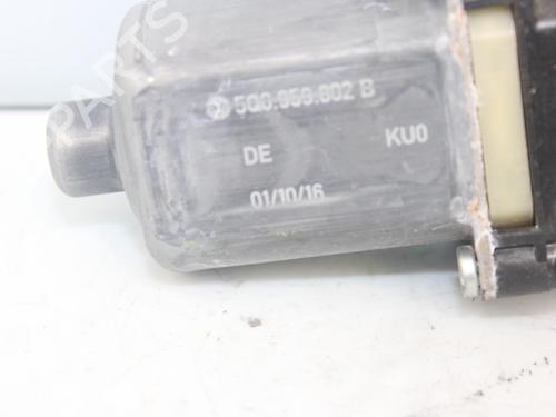 Right front window motor SKODA SUPERB III Estate (3V5)  | BP21013939E20 