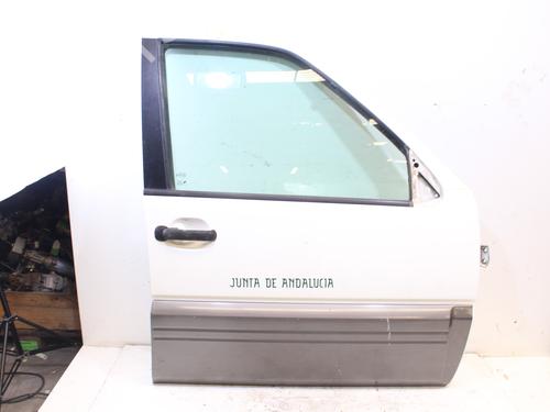 Used Right front door NISSAN TERRANO II (R20) [1992-2007]  17216941