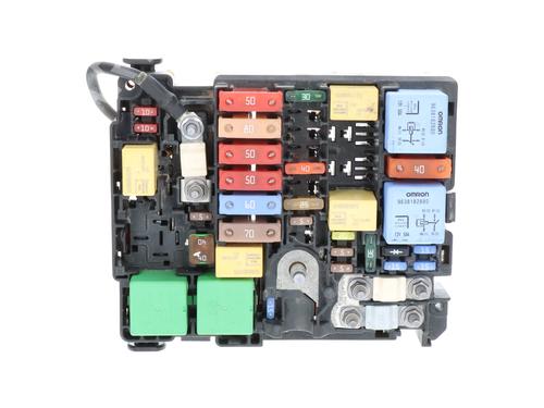 Used Fuse box PEUGEOT 308 II (LB_, LP_, LW_, LH_, L3_) [2013-2021]  29851959