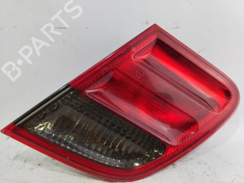 Used Right taillight MERCEDES-BENZ E-CLASS (W210) E 280 (210.063) (204 hp) 24918856