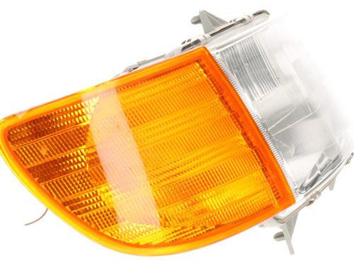 Right headlight MERCEDES-BENZ VITO Van (W638) 114 2.3 (638.034, 638.094) | BP29616933C29 