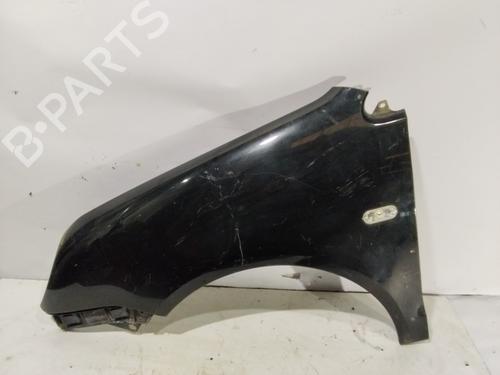 Used Left front fenders VW POLO CLASSIC (86C, 80) [1985-1994]  31091375
