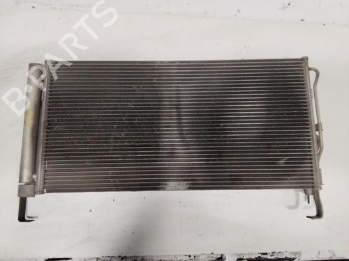 Used AC radiator HYUNDAI SANTA FÉ I (SM) 2.0 CRDi (113 hp) 23084347