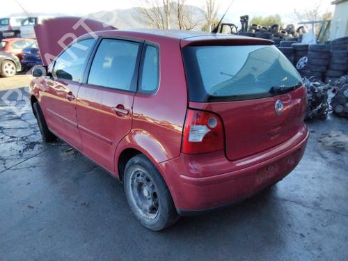 Left headlight VW POLO IV (9N_, 9A_) 1.4 16V | BP31250325C28