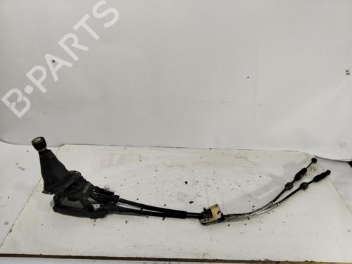 Used Gear lever TOYOTA AVENSIS Estate (_T25_) 2.2 D-4D (ADT251_, ADT251R) (150 hp) 31965813