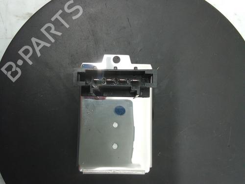 Used Heater resistor VW TRANSPORTER T4 Van (70A, 70H, 7DA, 7DH) [1990-2003]  11655687
