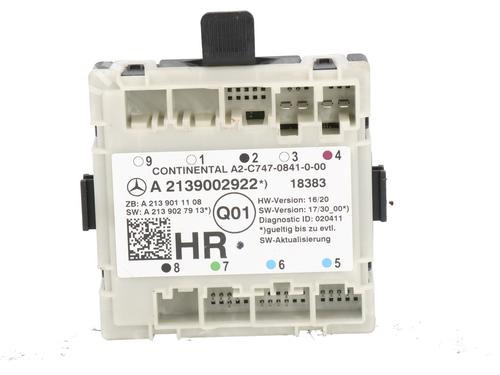 Used Comfort control module MERCEDES-BENZ E-CLASS (W213) E 220 d (213.004) (194 hp) 30311195