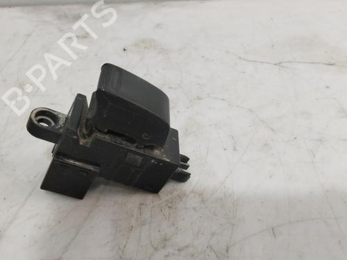 Used Left front window switch NISSAN PRIMERA (P11) [1996-2001]  27573996