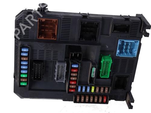 Used Fuse box Fuse box PEUGEOT 208 I (CA_, CC_) [2012-2021] 39692286 39692286