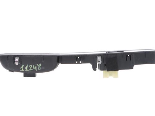Left front window switch DACIA SANDERO III | BP33755017I27 - Image 2
