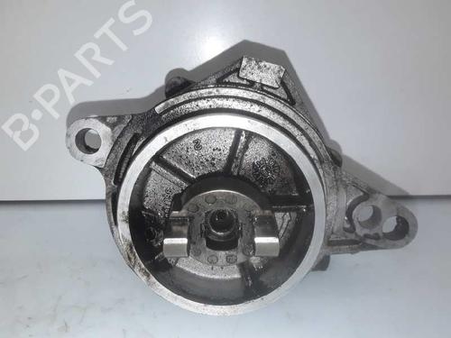 Used Vacuum pump BMW 5 (E39) 530 d (184 hp) 8564729