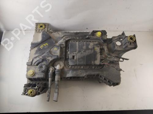 Used AdBlue tank PEUGEOT 308 III (FB_, FH_, FP_, F3_, FM_) [2021-2025]  23990432