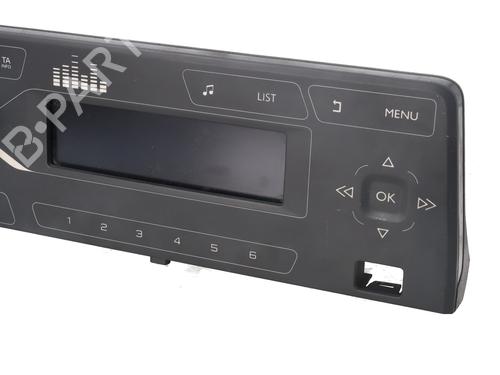Used Radio Radio 38017649 38017649