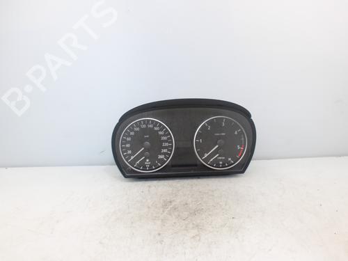 Used Instrument cluster BMW 3 (E90) 318 d (122 hp) 17484805