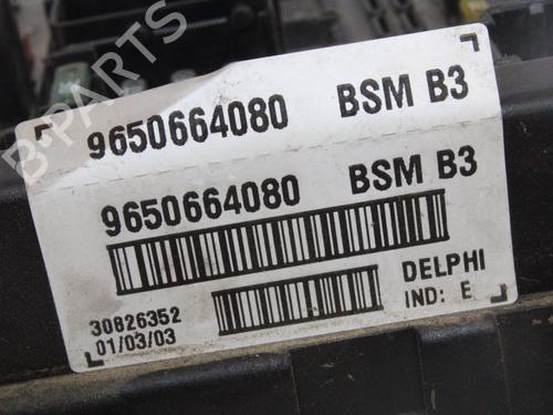 Fuse box PEUGEOT 307 (3A/C) 2.0 HDi 110 | BP13898959E1 